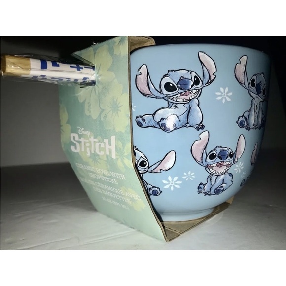 Rare New Official Disney Lilo & Stitch Ramen Bowl with Chopsticks Set 20oz - Picture 2 of 5
